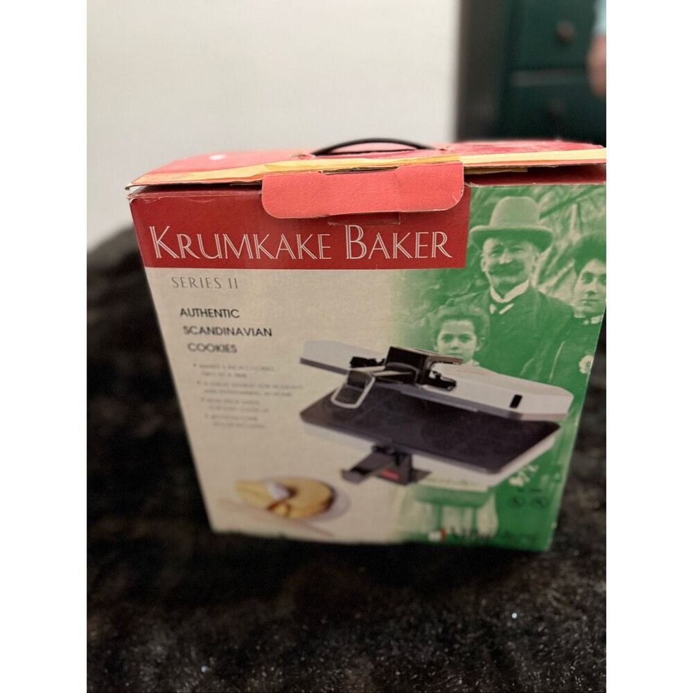 Vintage VillaWare Krumkake‎ Baker Pizzelle Scandinavian Cookie Maker Model 3900